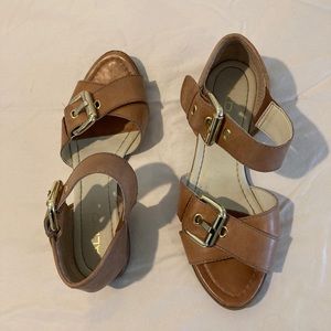 Aldo flat sandals